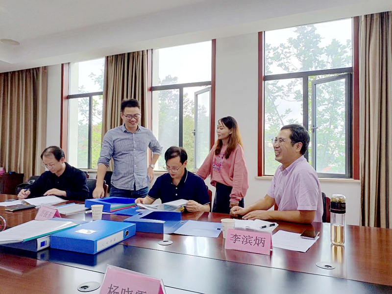 省社、興合集團有關(guān)人員到衢州天泰物流檢查安全工作